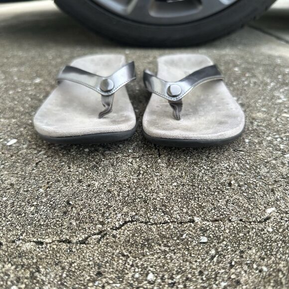 Vionic Tide Davina Thong Sandals Womens 8.5 Silver Gray Flip Flop Slip Ons - Picture 3 of 8